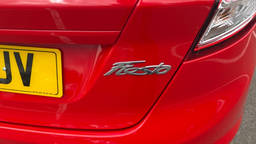 Ford Fiesta 1.25 Style 5dr Petrol Hatchback - Image 35
