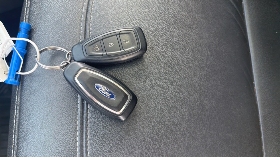 Ford Kuga 2.0 TDCi Titanium X 5dr 2WD Diesel Estate - Image 20