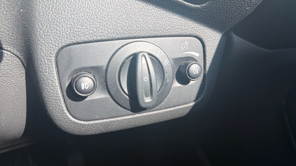 Ford Kuga 2.0 TDCi Titanium X 5dr 2WD Diesel Estate - Image 34