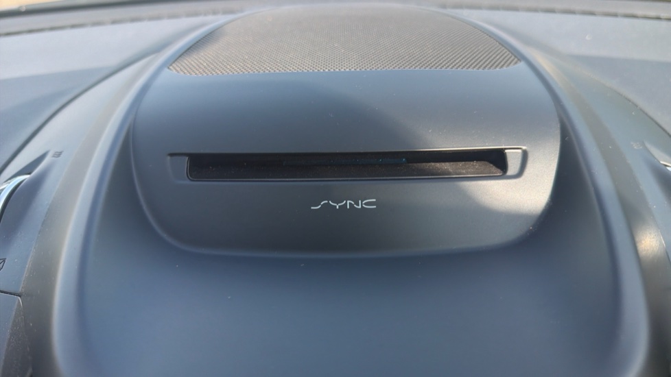 Ford Kuga 2.0 TDCi Titanium X 5dr 2WD Diesel Estate - Image 41