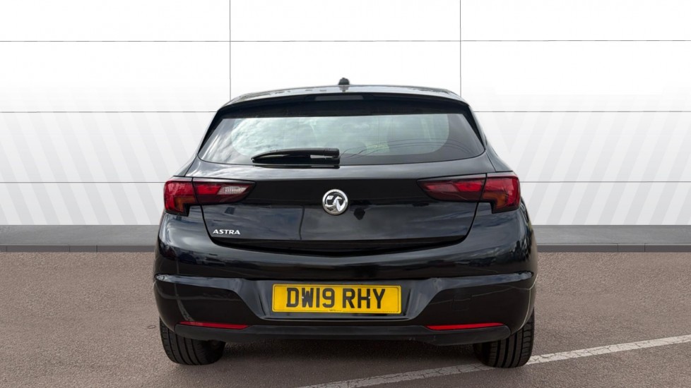 Vauxhall Astra 1.4T 16V 150 SRi Nav 5dr [Start Stop] Petrol Hatchback - Image 6