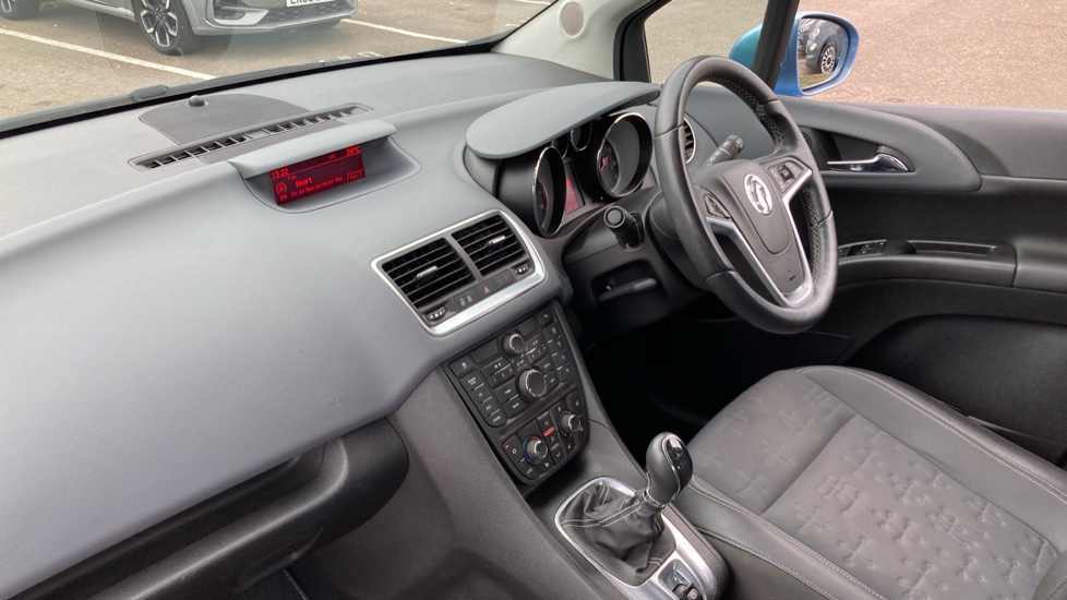 Vauxhall Meriva 1.4i 16V Tech Line 5dr Petrol Estate - Image 9