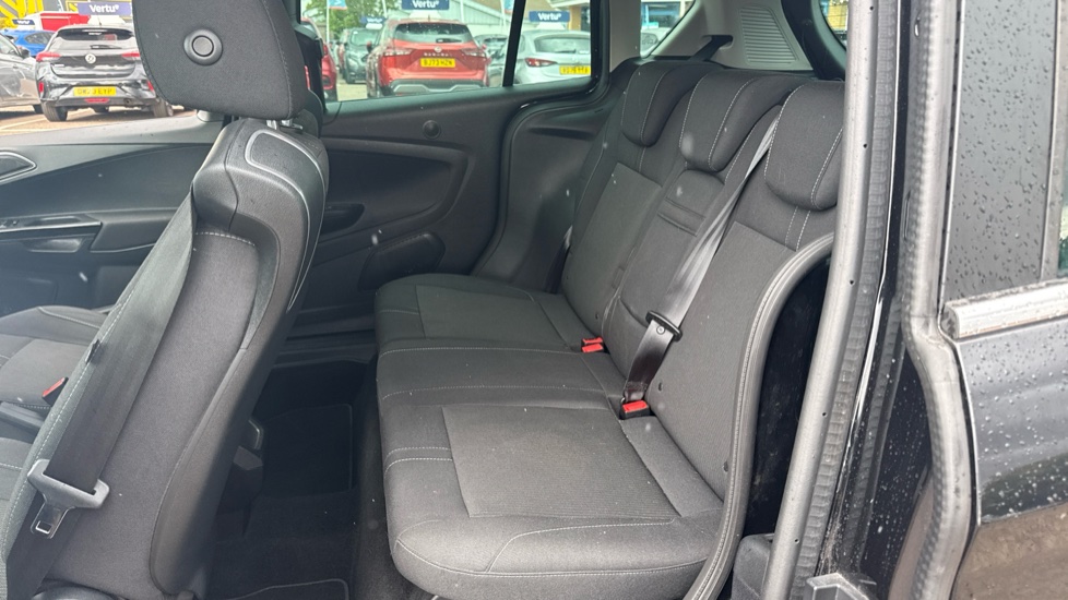 Ford B-MAX 1.0 EcoBoost 120 Titanium 5dr Petrol Hatchback - Image 16