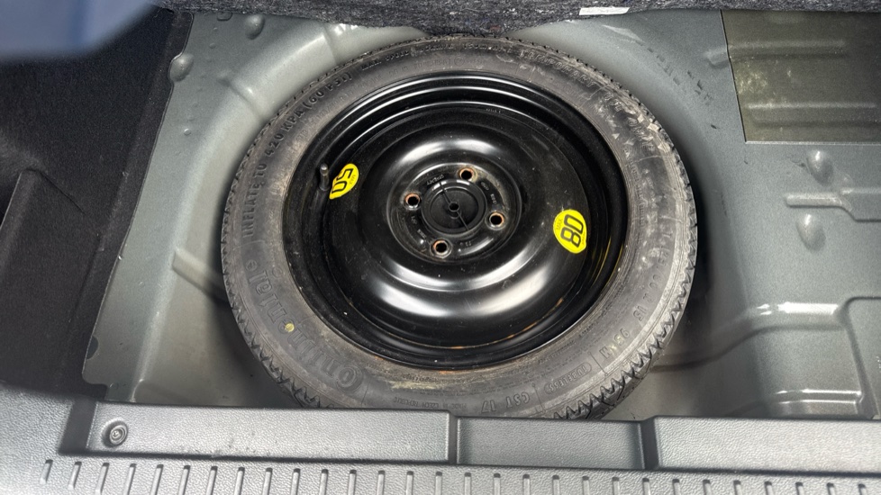 Ford B-MAX 1.0 EcoBoost 120 Titanium 5dr Petrol Hatchback - Image 23