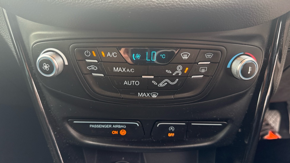 Ford B-MAX 1.0 EcoBoost 120 Titanium 5dr Petrol Hatchback - Image 36