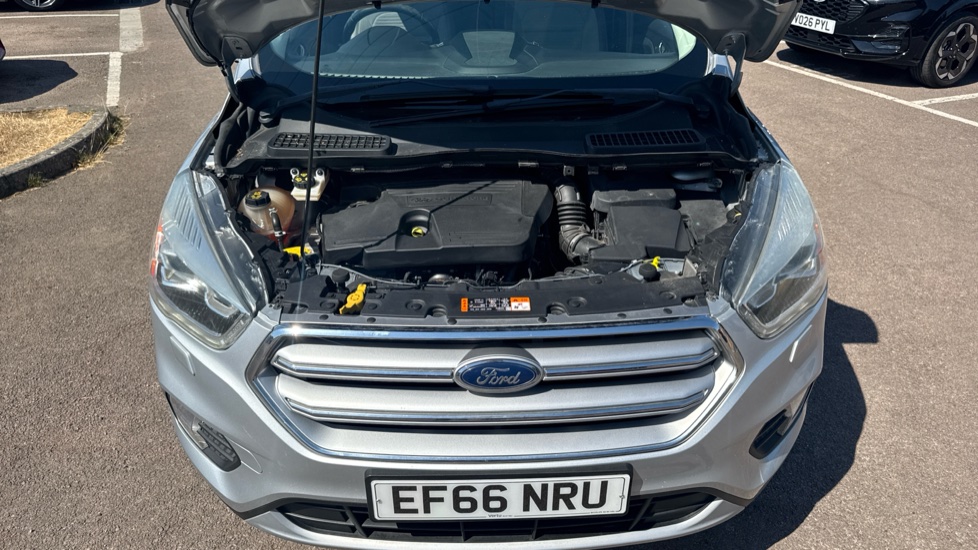 Ford Kuga 2.0 TDCi Titanium 5dr 2WD Diesel Estate - Image 8