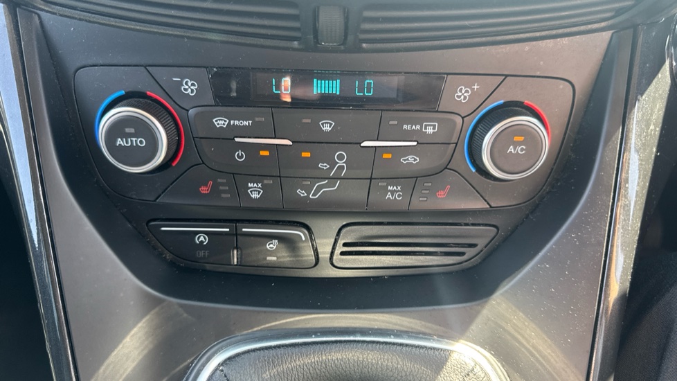Ford Kuga 2.0 TDCi Titanium 5dr 2WD Diesel Estate - Image 27