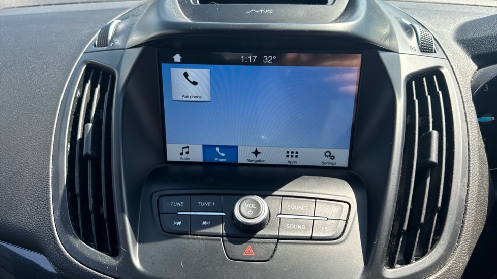 Ford Kuga 2.0 TDCi Titanium 5dr 2WD Diesel Estate - Image 30
