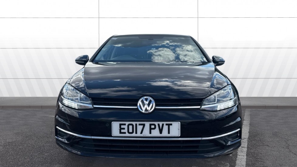 Volkswagen Golf 1.6 TDI SE [Nav] 5dr Diesel Hatchback - Image 3