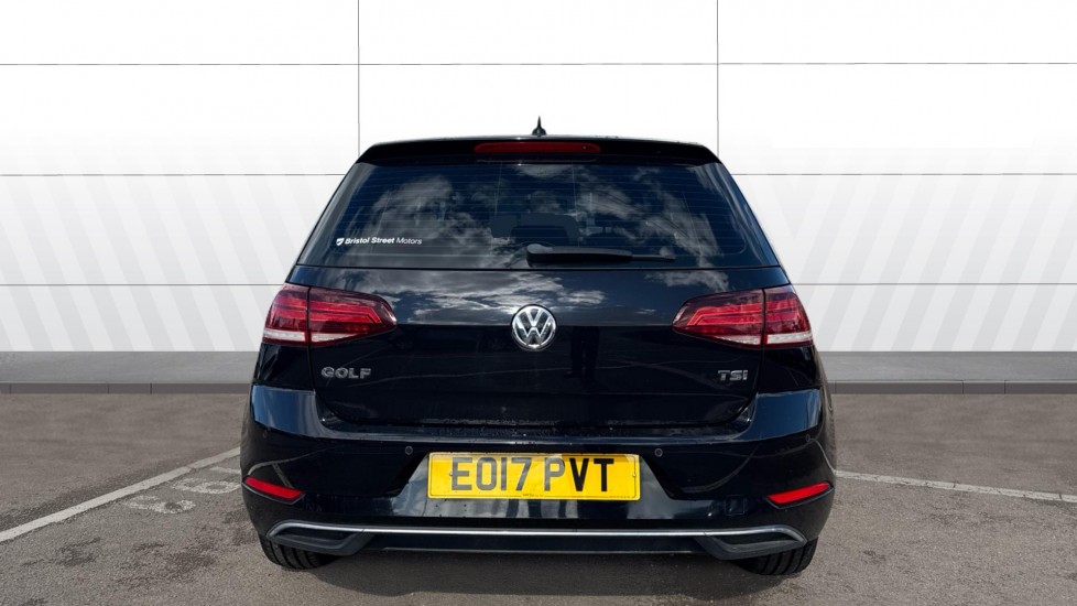 Volkswagen Golf 1.6 TDI SE [Nav] 5dr Diesel Hatchback - Image 6