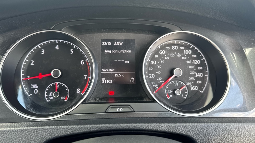 Volkswagen Golf 1.6 TDI SE [Nav] 5dr Diesel Hatchback - Image 18