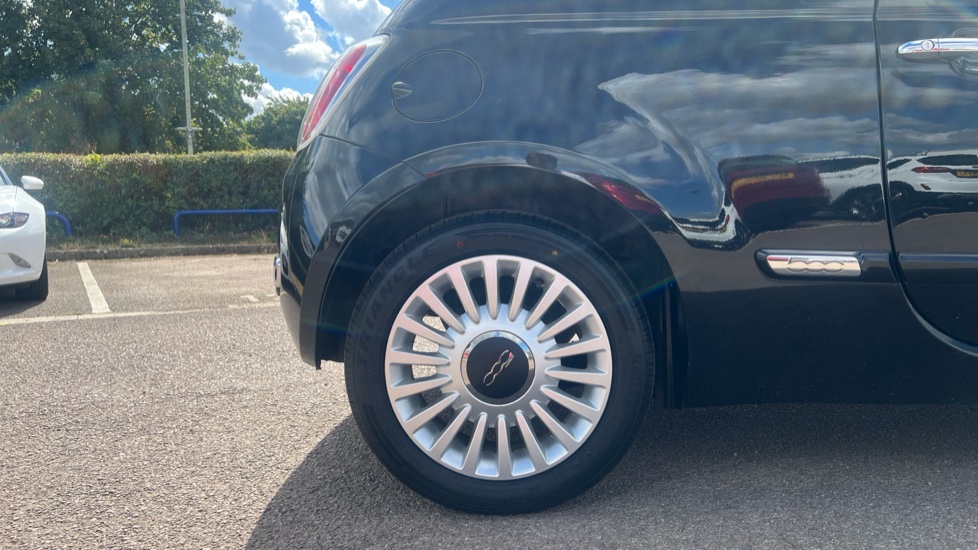 Fiat 500 1.2 Lounge 3dr Dualogic [Start Stop] Petrol Hatchback - Image 7