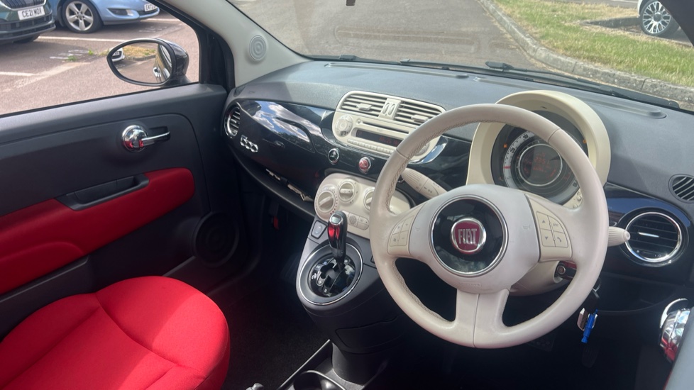 Fiat 500 1.2 Lounge 3dr Dualogic [Start Stop] Petrol Hatchback - Image 11