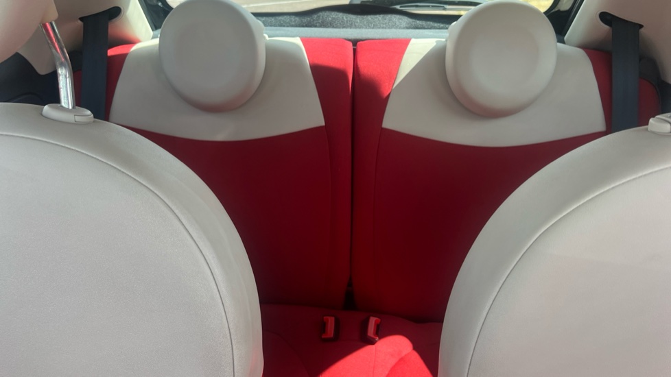 Fiat 500 1.2 Lounge 3dr Dualogic [Start Stop] Petrol Hatchback - Image 15
