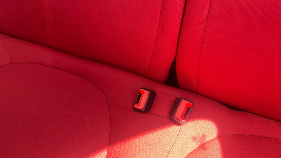 Fiat 500 1.2 Lounge 3dr Dualogic [Start Stop] Petrol Hatchback - Image 17