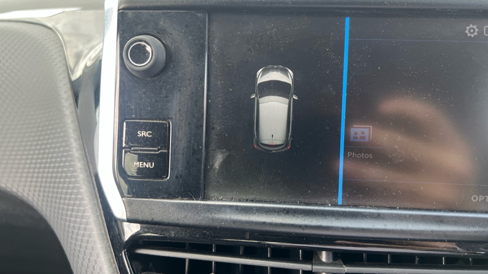 Peugeot 208 1.2 PureTech 82 Allure 5dr Petrol Hatchback - Image 36