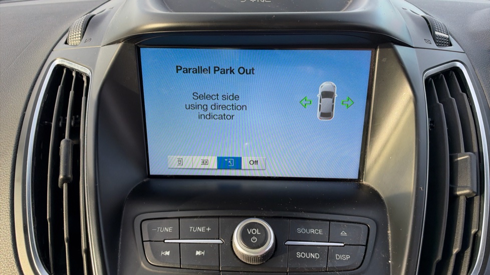 Ford Grand C-MAX 1.0 EcoBoost 125 Titanium X 5dr Petrol Estate - Image 36
