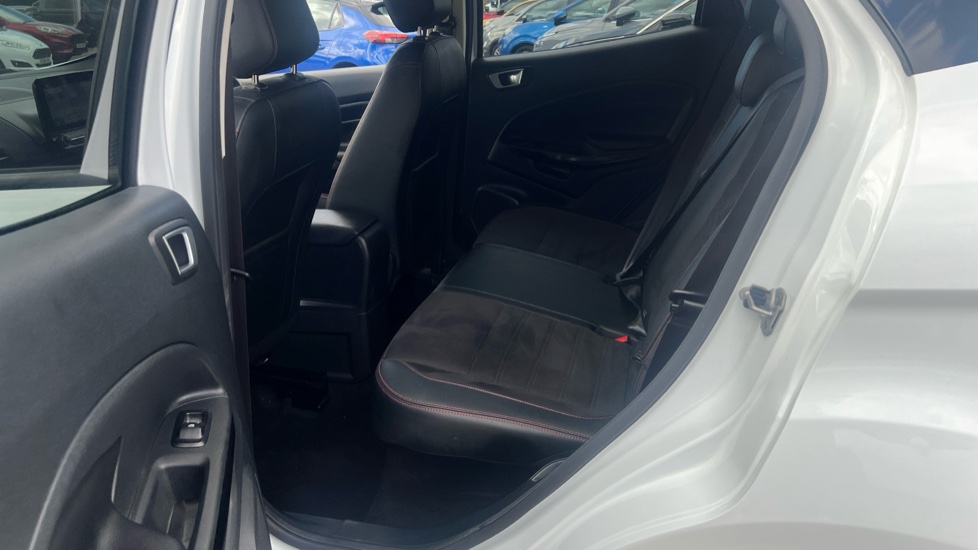 Ford EcoSport 1.0 EcoBoost 140 ST-Line 5dr Petrol Hatchback - Image 16