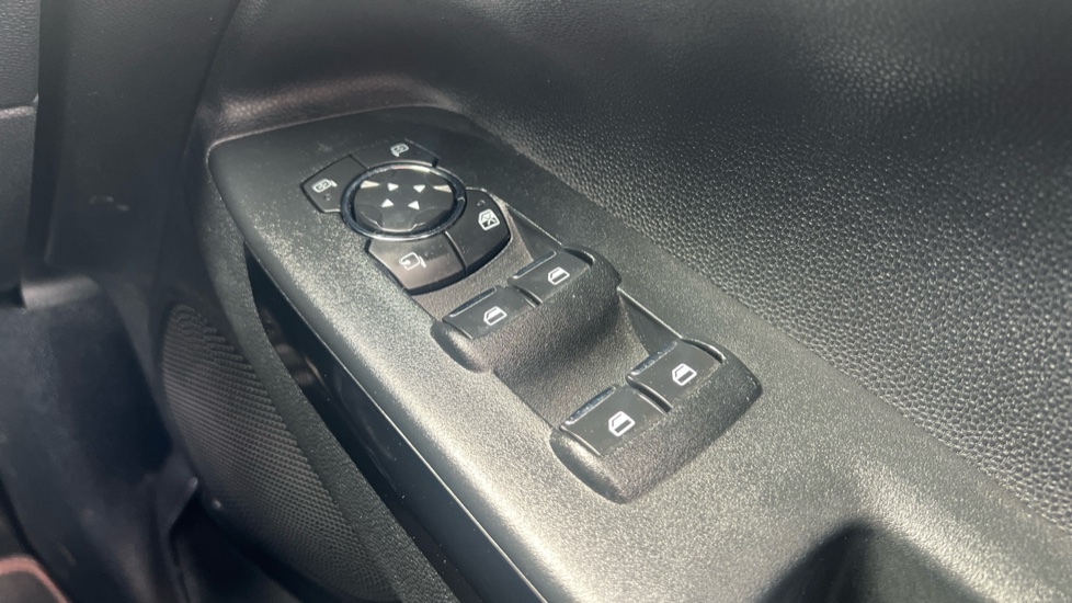 Ford EcoSport 1.0 EcoBoost 140 ST-Line 5dr Petrol Hatchback - Image 27