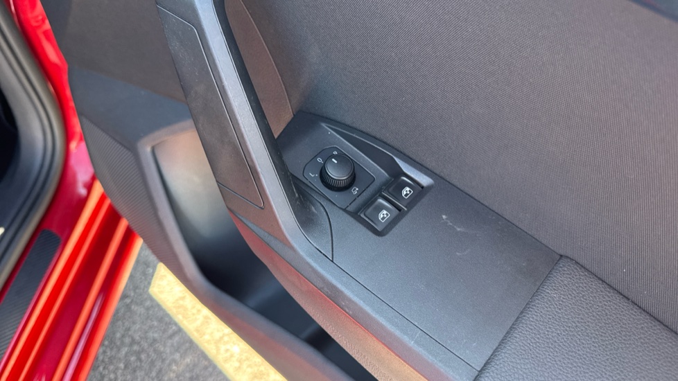SEAT Ibiza 1.0 TSI 115 FR 5dr Petrol Hatchback - Image 23