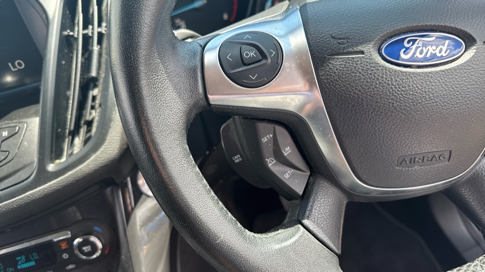 Ford Kuga 2.0 TDCi 180 Titanium 5dr Powershift Diesel Estate - Image 25
