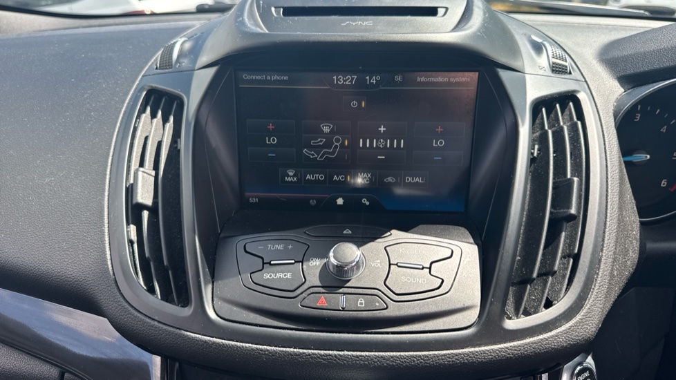 Ford Kuga 2.0 TDCi 180 Titanium 5dr Powershift Diesel Estate - Image 33