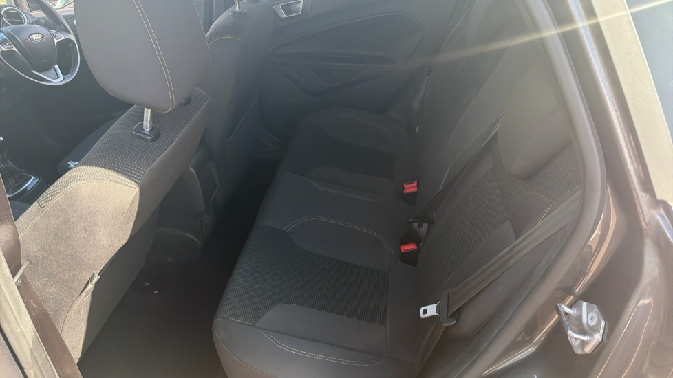 Ford Fiesta 1.0 EcoBoost Titanium 5dr Petrol Hatchback - Image 16