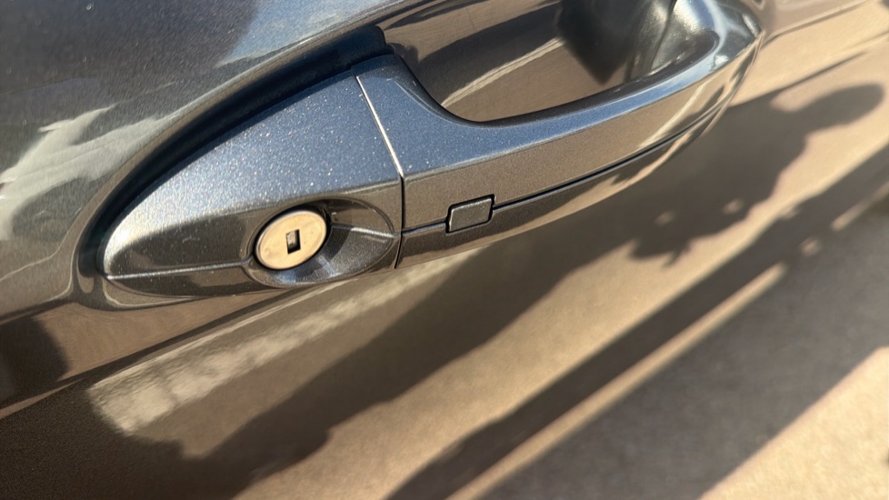 Ford Fiesta 1.0 EcoBoost Titanium 5dr Petrol Hatchback - Image 21