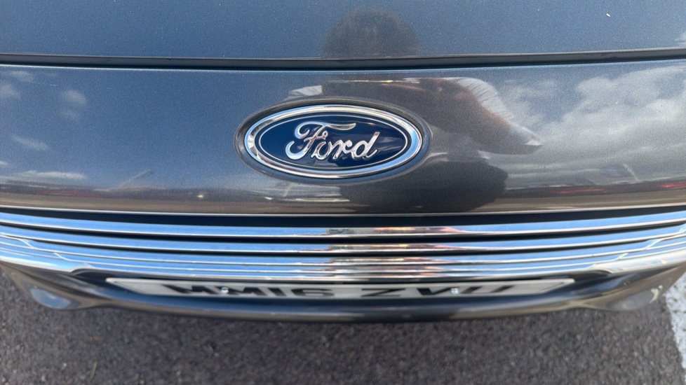 Ford Fiesta 1.0 EcoBoost Titanium 5dr Petrol Hatchback - Image 25