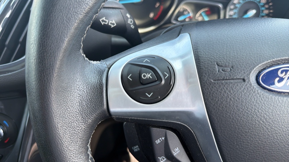 Ford Kuga 1.6 EcoBoost 180 Titanium X 5dr Auto Petrol Estate - Image 30