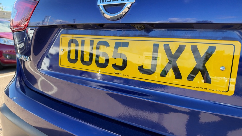 Nissan Qashqai 1.5 dCi Tekna 5dr Diesel Hatchback - Image 24