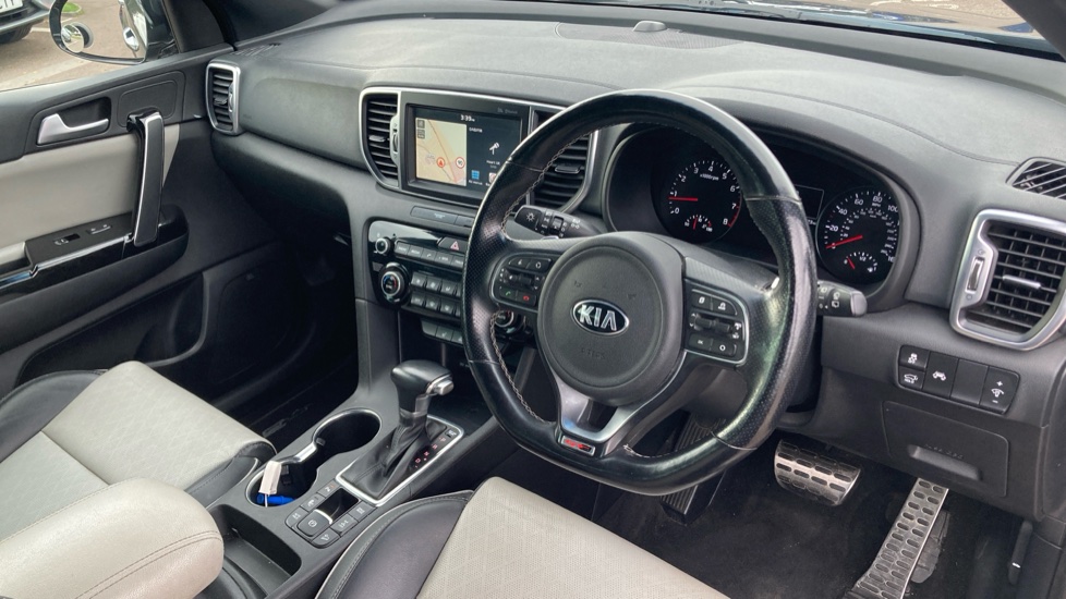 Kia Sportage 1.6T GDi GT-Line S 5dr DCT Auto [AWD] Petrol Estate - Image 11