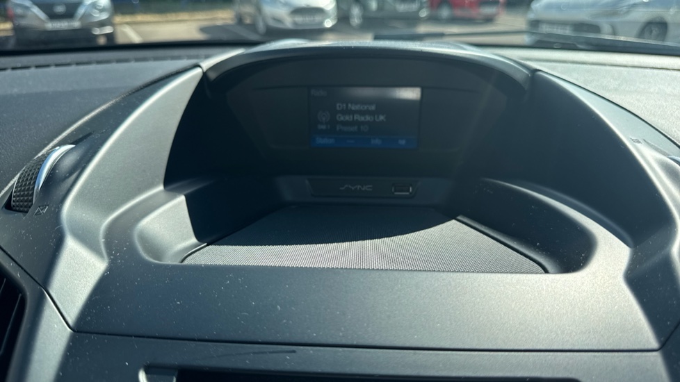 Ford Kuga 1.5 TDCi Zetec 5dr 2WD Diesel Estate - Image 34