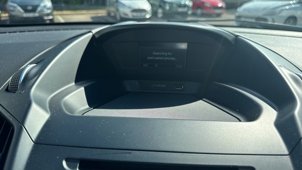 Ford Kuga 1.5 TDCi Zetec 5dr 2WD Diesel Estate - Image 36