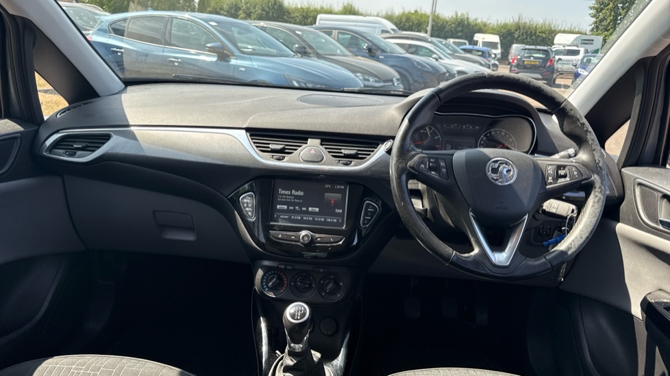 Vauxhall Corsa 1.4 SE Nav 5dr Petrol Hatchback - Image 10
