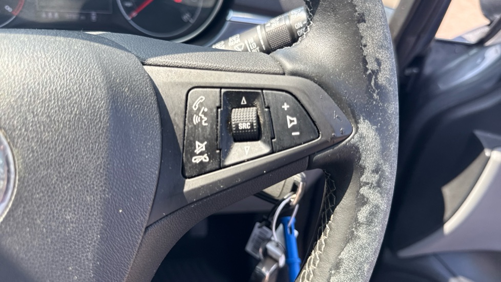 Vauxhall Corsa 1.4 SE Nav 5dr Petrol Hatchback - Image 29