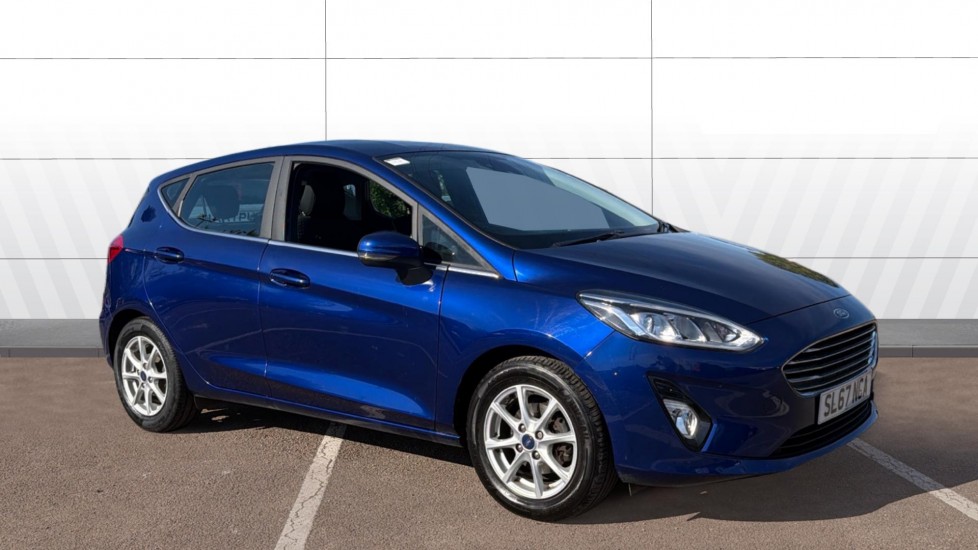 Ford Fiesta 1.1 Zetec 5dr Petrol Hatchback - Image 1