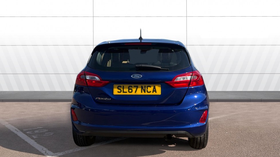 Ford Fiesta 1.1 Zetec 5dr Petrol Hatchback - Image 6