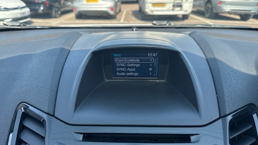 Ford Fiesta 1.0 Zetec 5dr Petrol Hatchback - Image 12