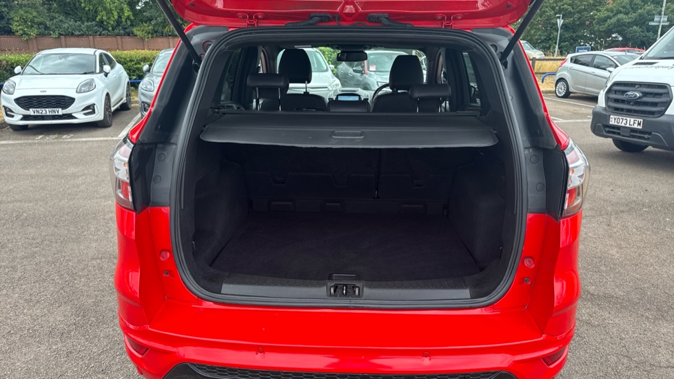 Ford Kuga 1.5 TDCi ST-Line 5dr 2WD Diesel Estate - Image 4
