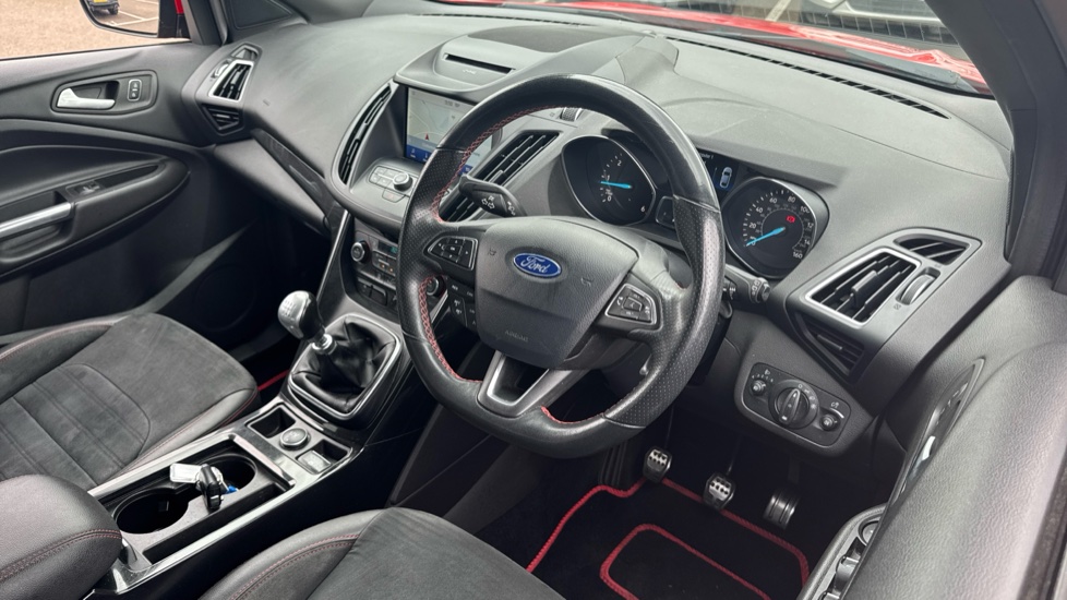 Ford Kuga 1.5 TDCi ST-Line 5dr 2WD Diesel Estate - Image 11
