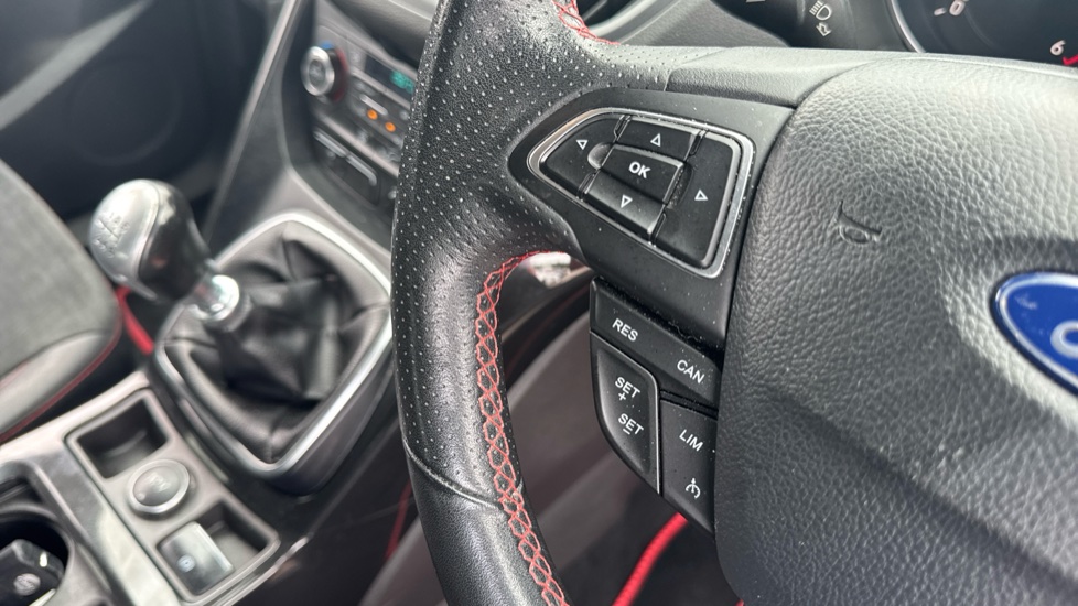 Ford Kuga 1.5 TDCi ST-Line 5dr 2WD Diesel Estate - Image 28