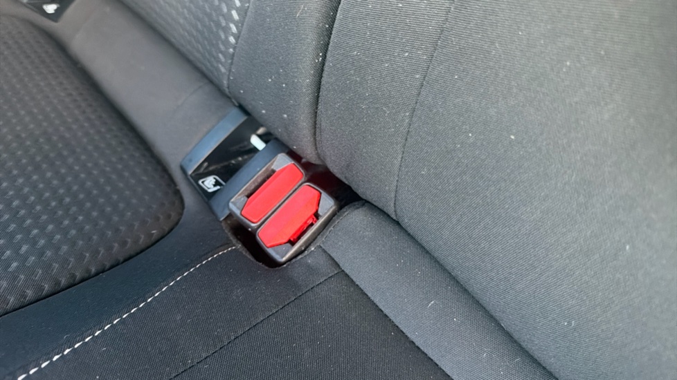 Ford Focus 1.0 EcoBoost 125 Zetec 5dr Petrol Hatchback - Image 17
