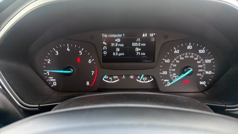 Ford Focus 1.0 EcoBoost 125 Zetec 5dr Petrol Hatchback - Image 18