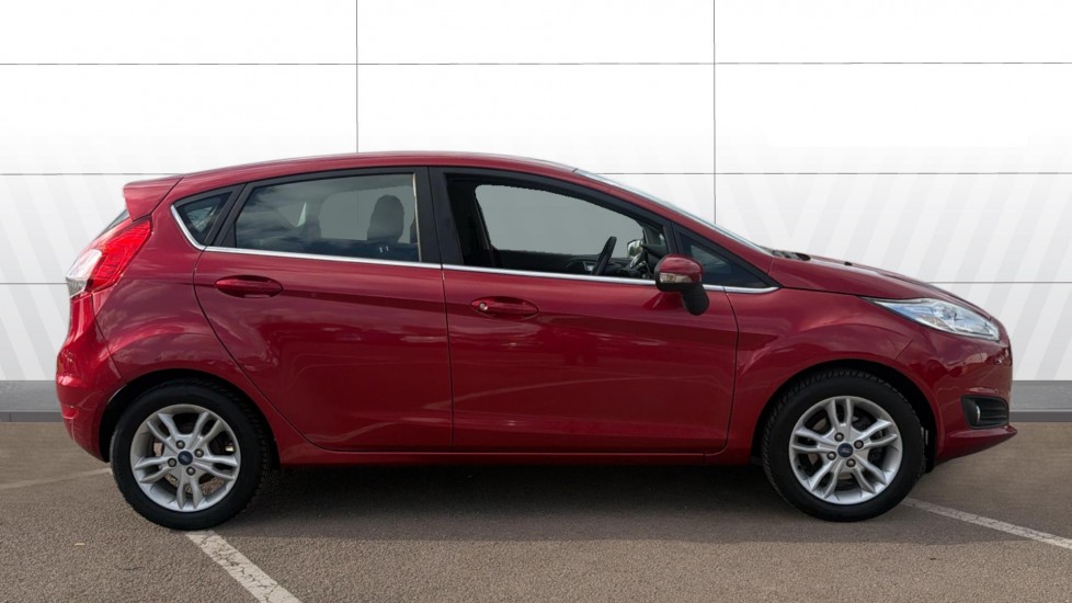 Ford Fiesta 1.25 82 Zetec 5dr Petrol Hatchback - Image 5