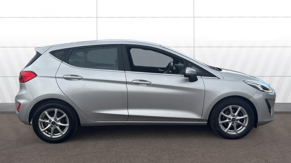 Ford Fiesta 1.0 EcoBoost Zetec 5dr Petrol Hatchback - Image 5