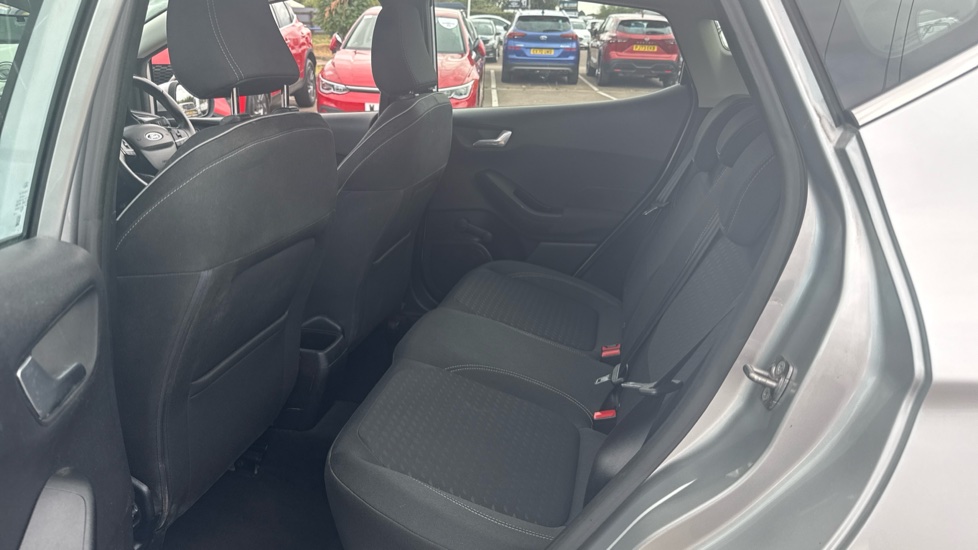 Ford Fiesta 1.0 EcoBoost Zetec 5dr Petrol Hatchback - Image 16