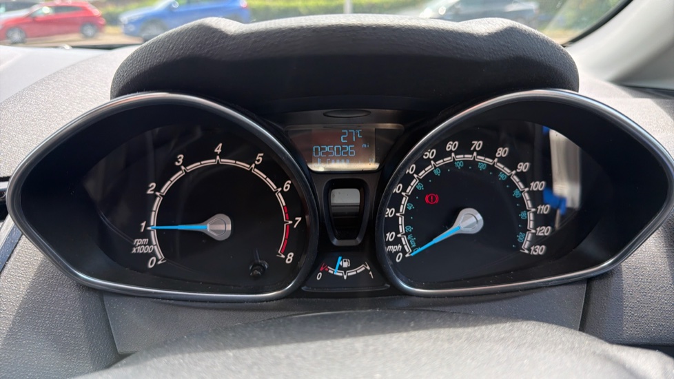 Ford Fiesta 1.25 82 Zetec Blue 5dr Petrol Hatchback - Image 18