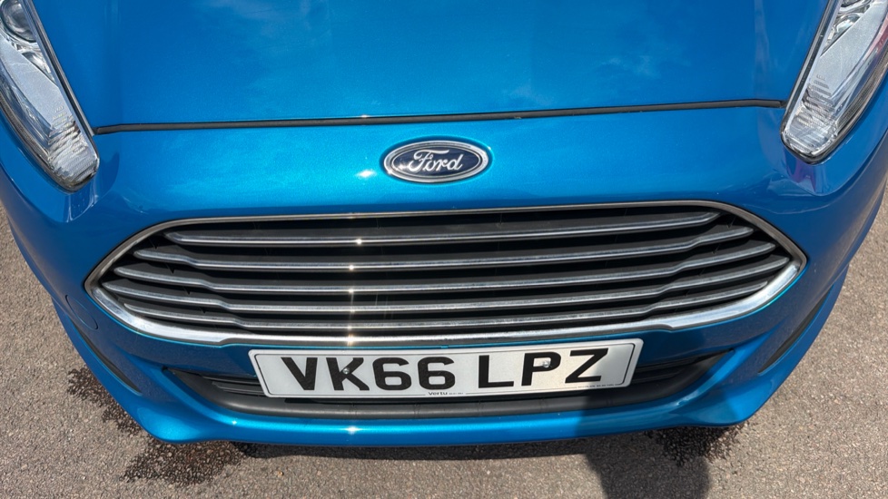 Ford Fiesta 1.25 82 Zetec Blue 5dr Petrol Hatchback - Image 27