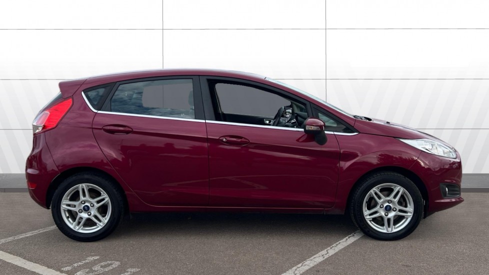 Ford Fiesta 1.0 Zetec 5dr Petrol Hatchback - Image 5